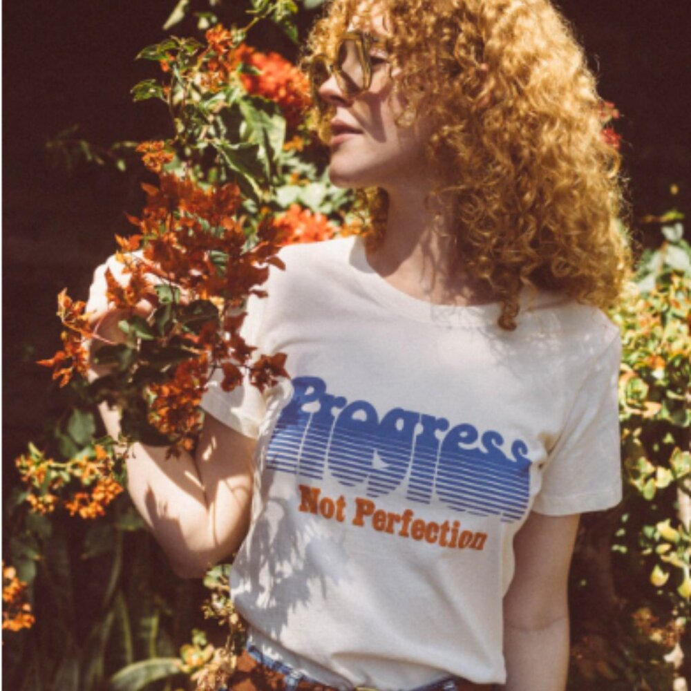 The Bee & The Fox Progress Not Perfection Graphic Tee Cream 2XL NWT